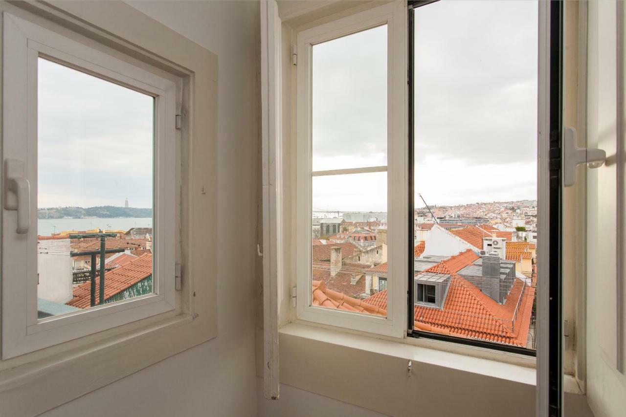 Bairro Alto-Chiado 2 Bdr Beautifull View Apartment Lisbon Luaran gambar